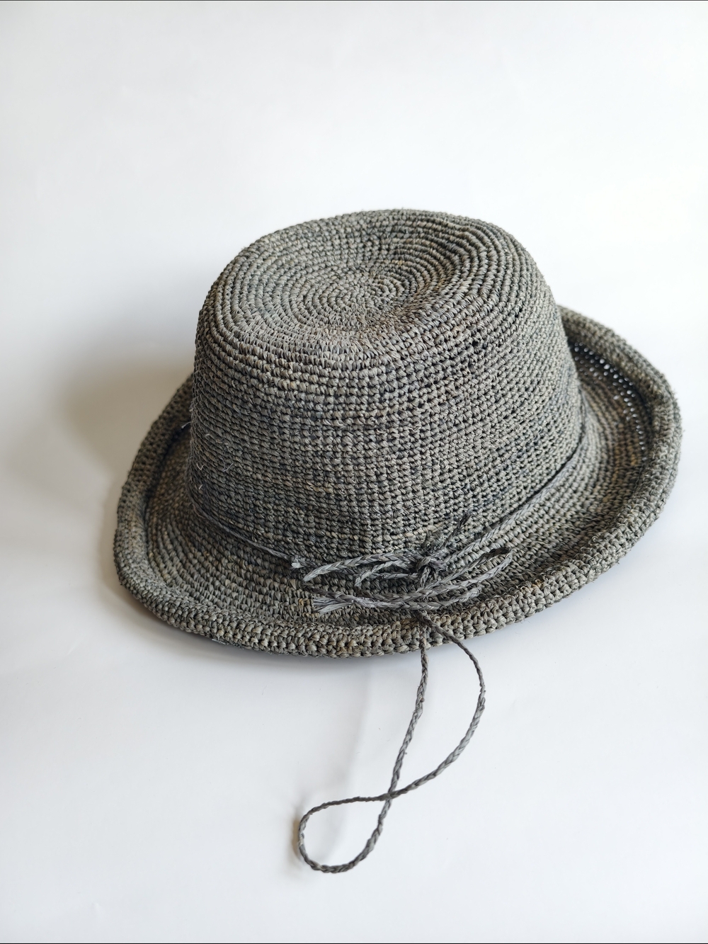Handmade Raffia Straw Sun Hat - Picture 5 of 8